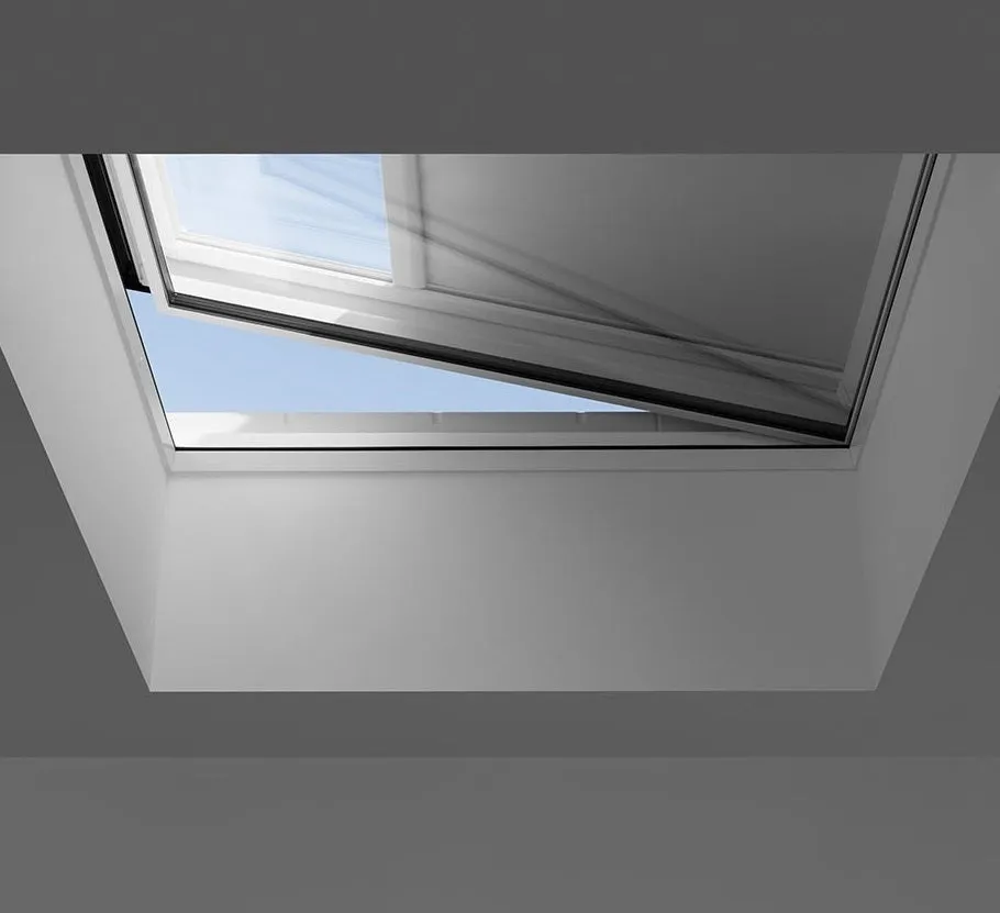 VELUX CVU 080080 1093 INTEGRA® SOLAR Curved Glass Rooflight Package 80 x 80 cm (Including CVU Triple Glazed Base & ISU Curved Glass Top Cover)